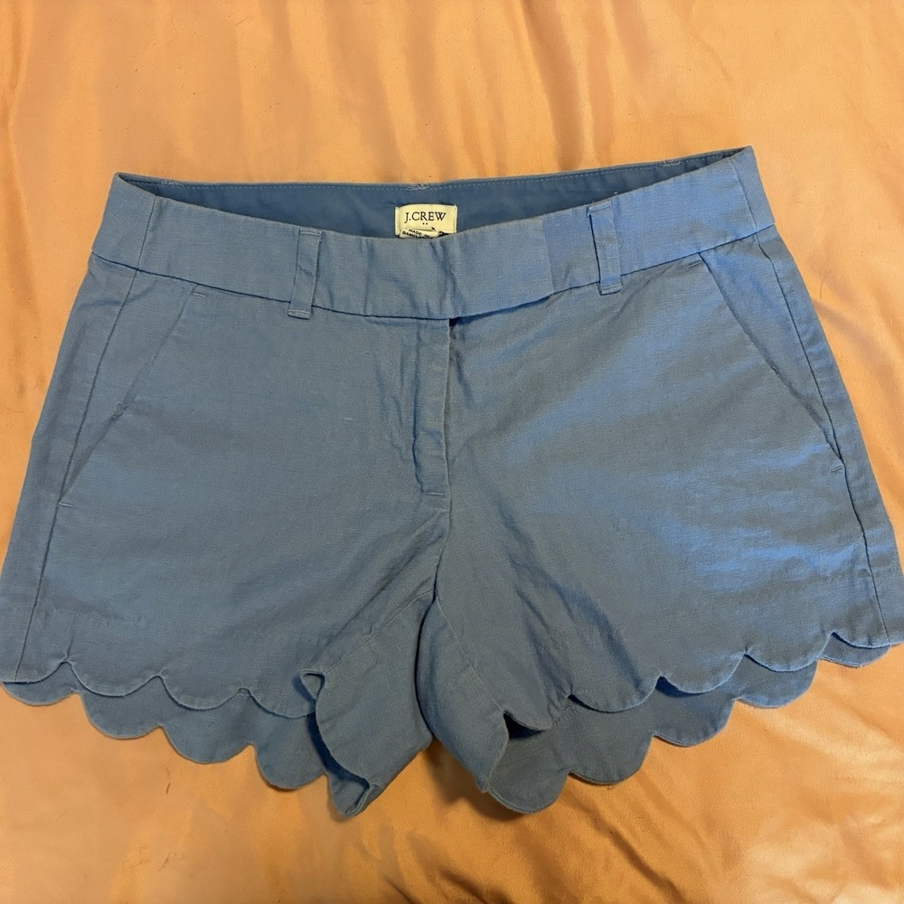 JCrew Linen Blend Preppy Shorts Periwinkle Blue Scalloped Hem 2 Clean Classic